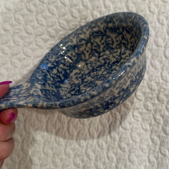 Henn Pottery Lugged Bowl Blue Spongewear Soup Dip Appetizer - Picture 5 of 6